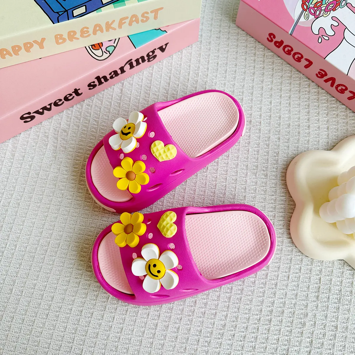 New Popular Cartoon Sunflower Versatile Girls Eva Slippers Fashionable Double Soft-Soled Non-Slip Sandals 831