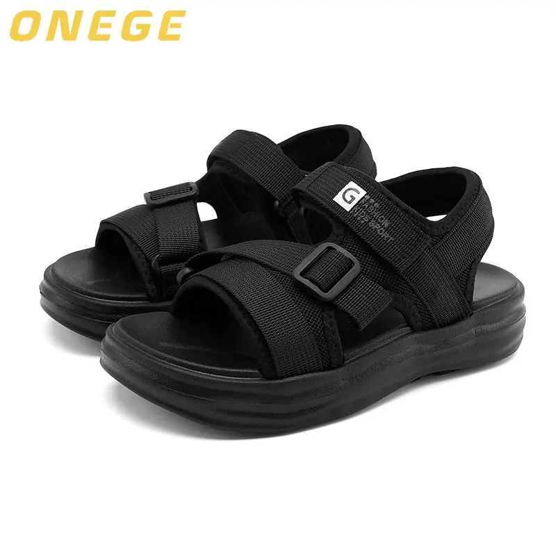A Pair of Summer Children's Wear-Resistant Fashion Sandals for Boys, Simple Soft-Soled Beach Shoes, Outdoor Sports Shoes