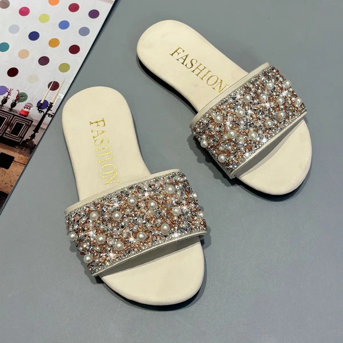 2025 New Summer Girls Sequins Slippers Anti-Slippery Fashion Children Flats Soft Sole  Princess Shiny Slippers Kids Beach Shoes