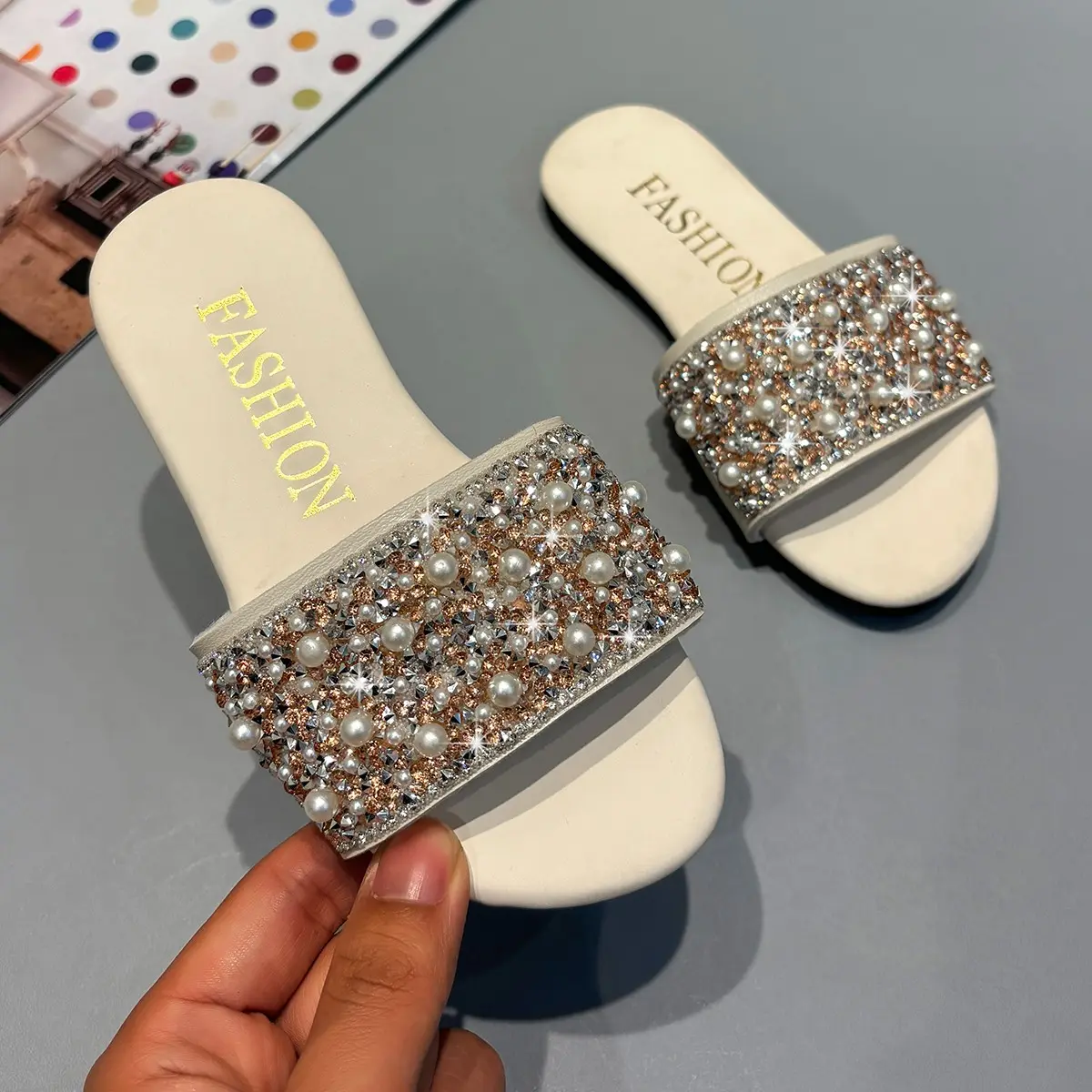 2025 New Summer Girls Sequins Slippers Anti-Slippery Fashion Children Flats Soft Sole  Princess Shiny Slippers Kids Beach Shoes