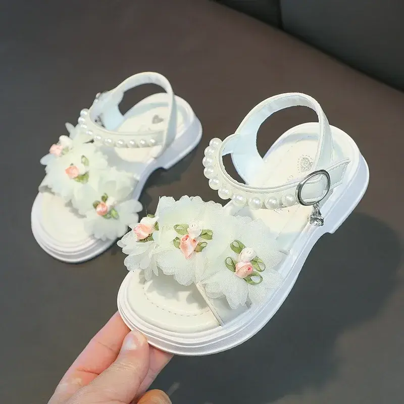 Tweed Style Princess Summer 2025 New Women's Sandals Children's Soft Bottom Beach Shoes Medium Small Children's Flower Sandals