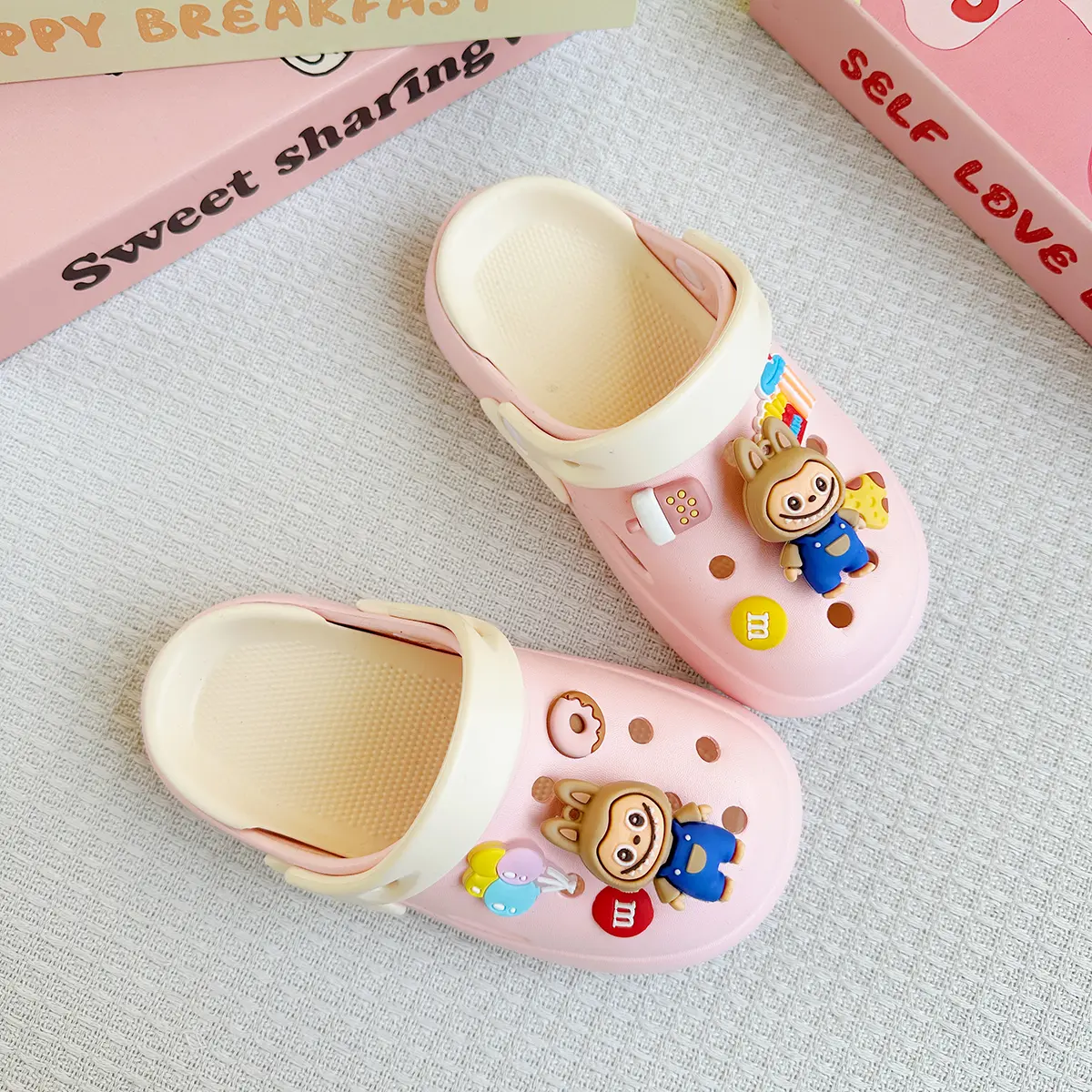 New Girls' Slippers Cartoon Double Color Matching Versatile Eva Clogs Soft Sole Non-Slip Sandals 837