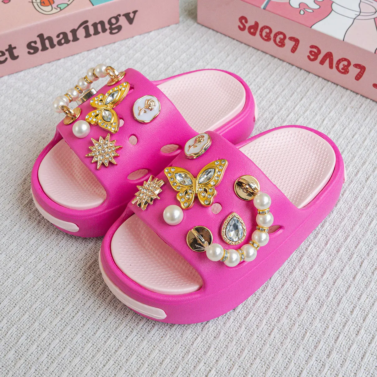 New Popular Cartoon Pearl Gold Butterfly Versatile Girls Eva Slippers Fashionable Double Soft-Soled Non-Slip Sandals 831
