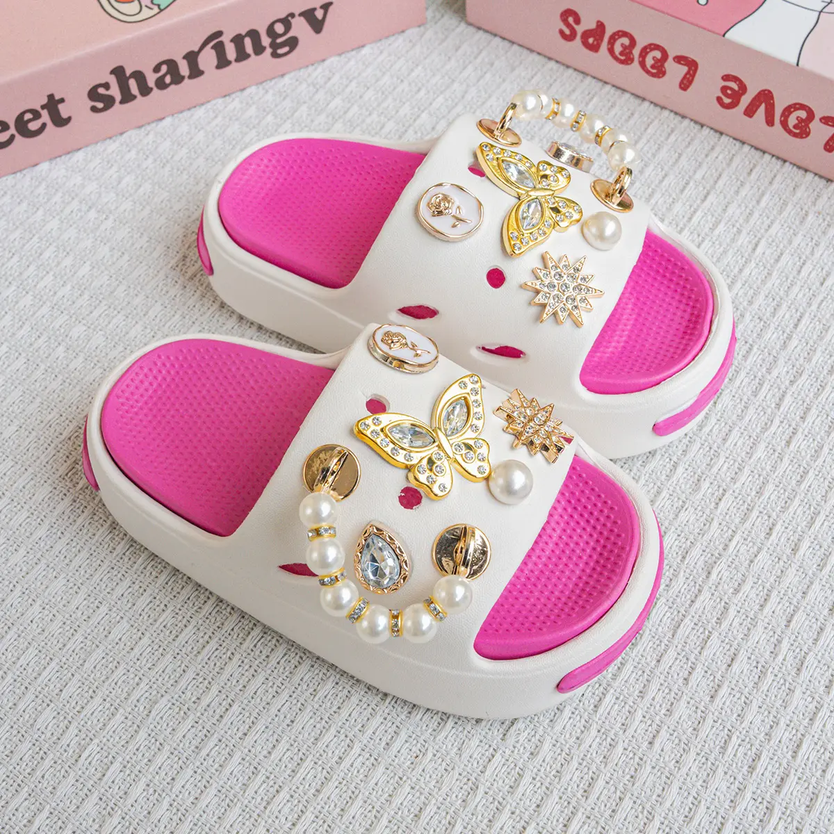 New Popular Cartoon Pearl Gold Butterfly Versatile Girls Eva Slippers Fashionable Double Soft-Soled Non-Slip Sandals 831