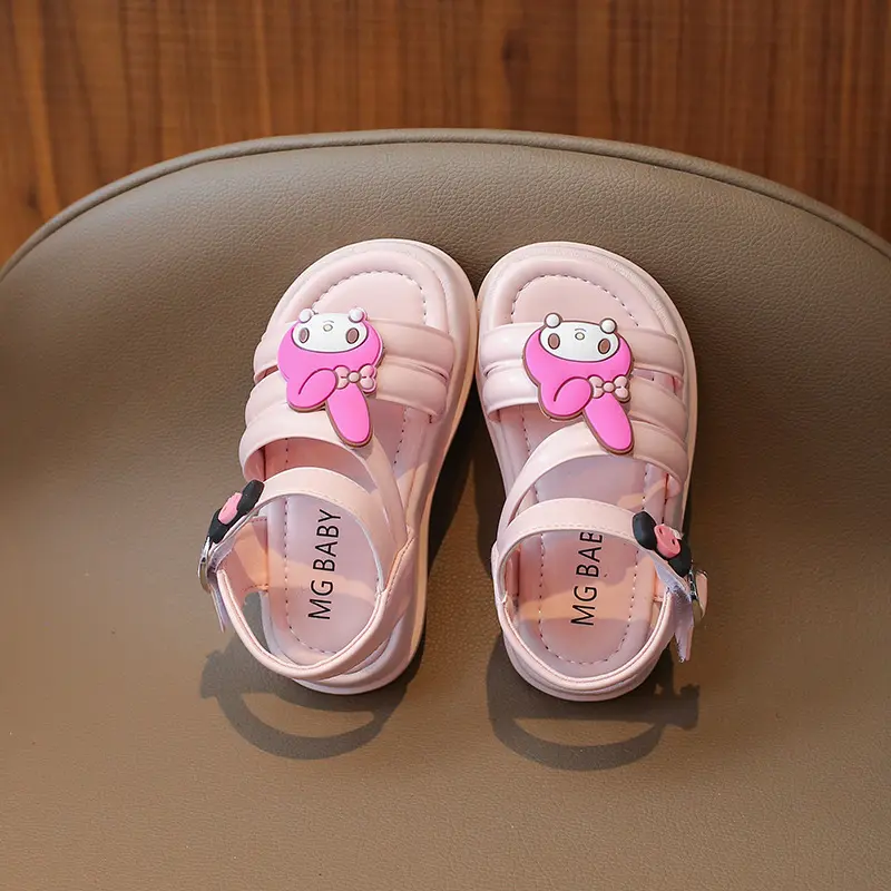Sanrio  Clogs Summer Women Outdoor Beach Slippers Home Non Slip Cute Kuromi Cartoon Sandals Toe Cap Kawaii Gift