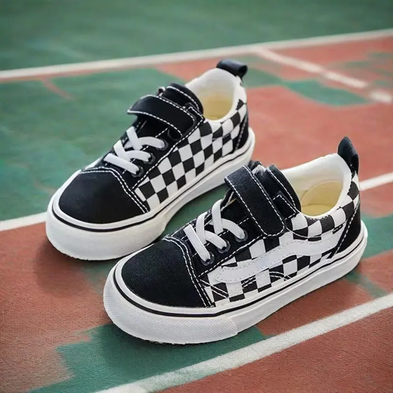 2025 Kid's New Canvas Shoes Teen Boys Fashion Sneakers Girls Casual Shoes Young Students Soft Comfort Bottom Sport Running Shoes