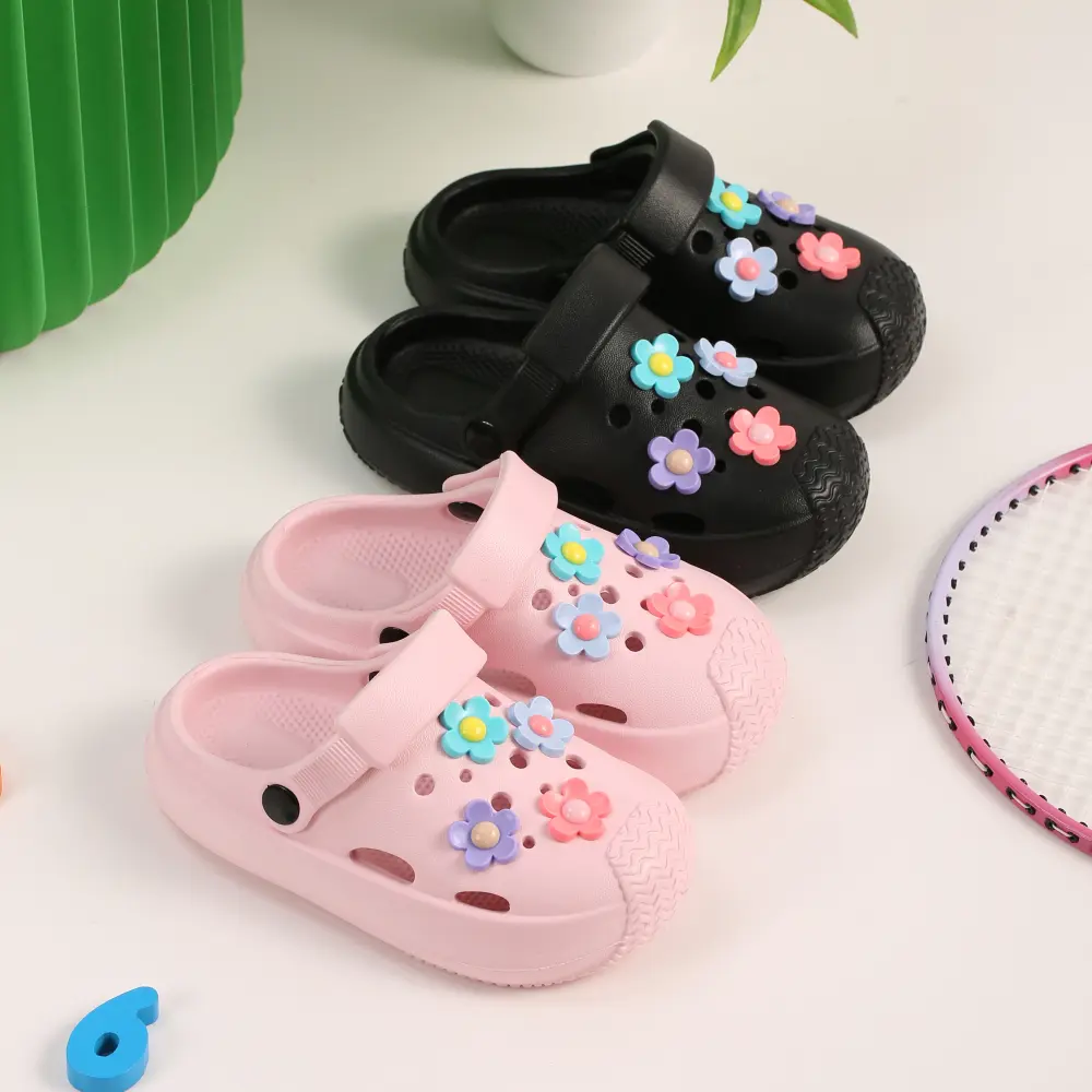 New Children Garden Shoes Simple Cute Flower Beach Sandals Babies Summer Slippers Soft Kids Outdoor Slippers Flip Shoes