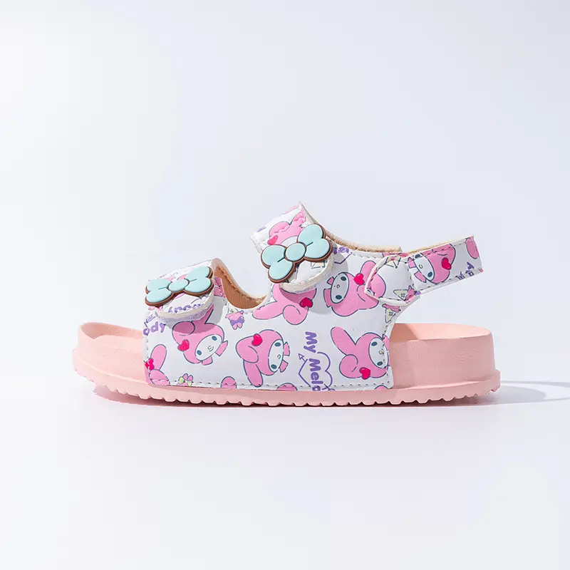 Sanrio Girls Sandals 2025 Summer Casual Children Sandals Mymoledy Girls Flat Shoes Fashion Casual Non Slip Kids Beach Shoes