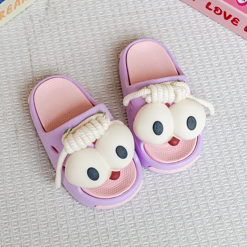 New Popular Cartoon Big Eyes Versatile Girls Eva Slippers Fashionable Double Soft-Soled Non-Slip Sandals 831