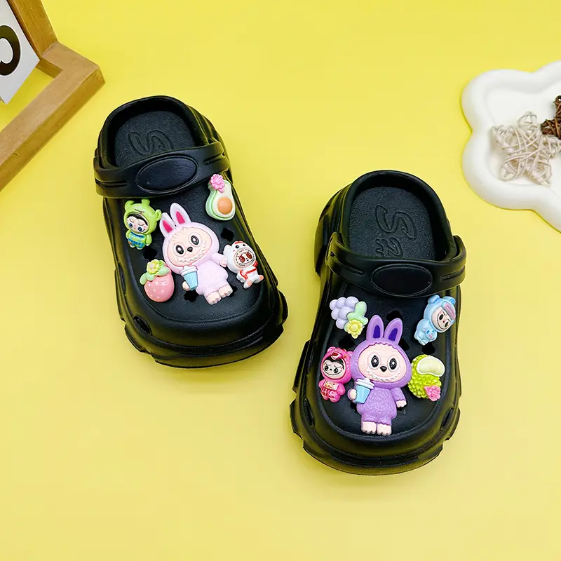 New Fruit Fashion Versatile Clogs Soft-Soled Non-Slip Toe-Cap Sandals for Boys and Girls Family Slippers 606