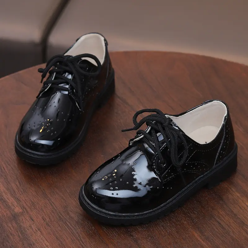 Boys Leather Shoes For Party Wedding Performance Show Stage Black Children Teenagers Casual Flats Kids Patent Leather Shoes Soft