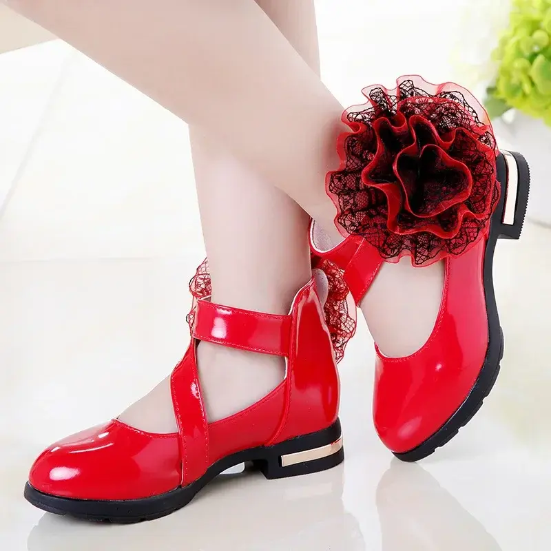 Girls Leather Shoes Big Lace Flowers Soild Color 2025 New Kids Performance Shoes Chic Soft Sole Children Fashion Shoes Glossy