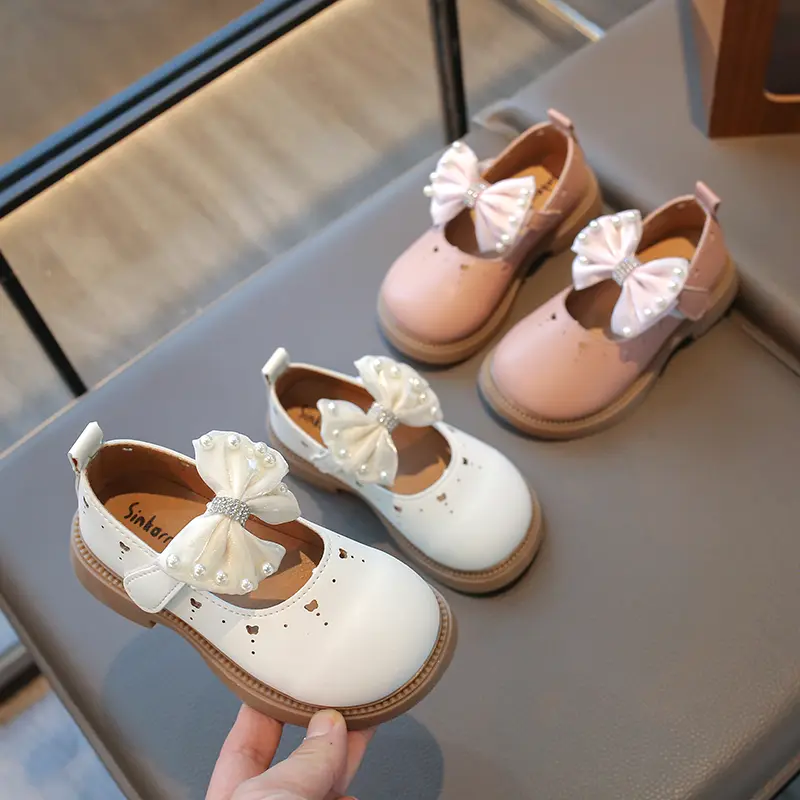Little Girls Party Leather Shoes for Wedding Princess Sweet Kids Mary Janes Flats Cut-outs with Bow-knot Rhinestone Dress Shoes