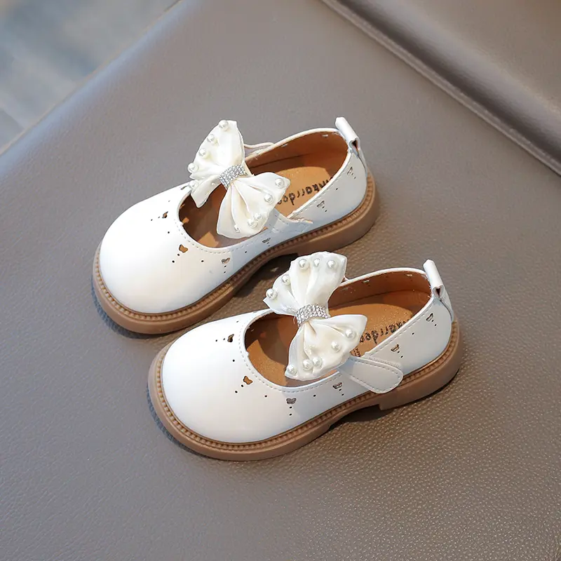 Little Girls Party Leather Shoes for Wedding Princess Sweet Kids Mary Janes Flats Cut-outs with Bow-knot Rhinestone Dress Shoes