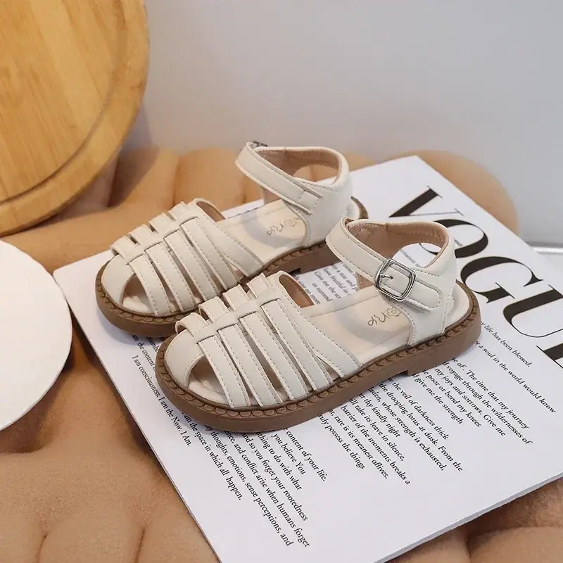 Children Flats Sandals Solid Color Trendy 2025 New Kids Roman Sandals Hollowed-out Fashion Boys Girls Beach Shoes Non-slip Soft