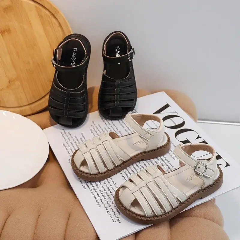 Children Flats Sandals Solid Color Trendy 2025 New Kids Roman Sandals Hollowed-out Fashion Boys Girls Beach Shoes Non-slip Soft
