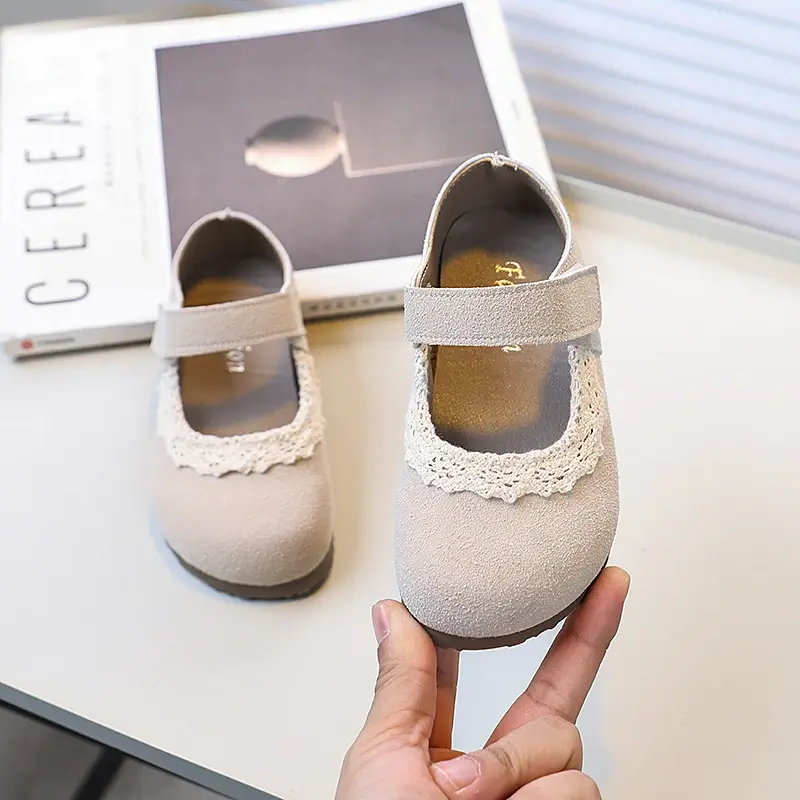 Retro New Children's Leather Shoes Fashion Ruffled Edge Versatile Girls Flat Shoes Soft Bottom Causal Spring Autumn Kids Shoes