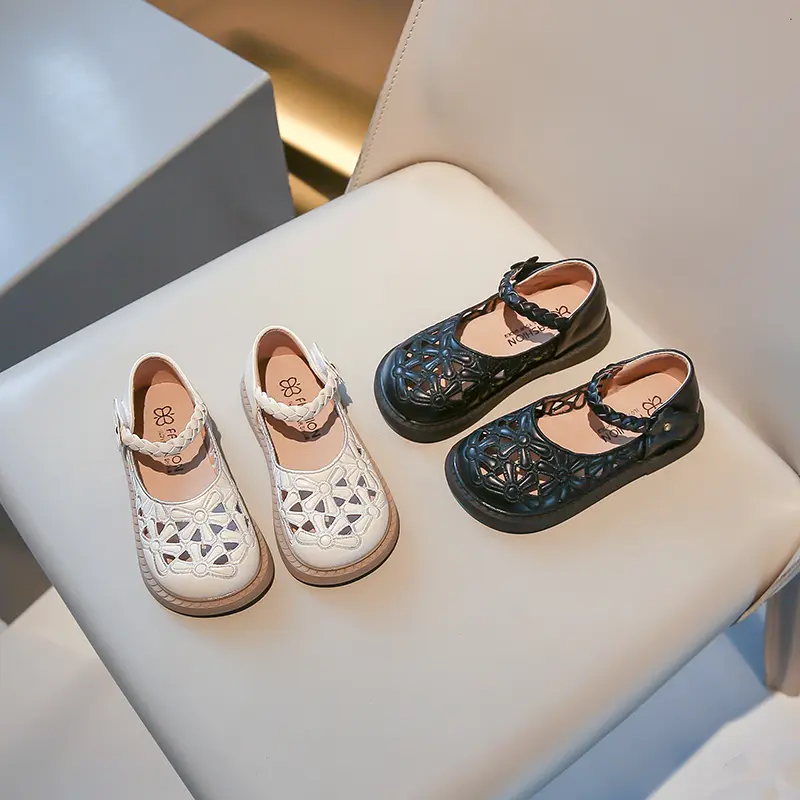 2025 New Girls Princess Leather Shoes Summer Hollow-out Kids Flat Shoes Fashion Solid Color Sweet Children's Dance Dress Shoes