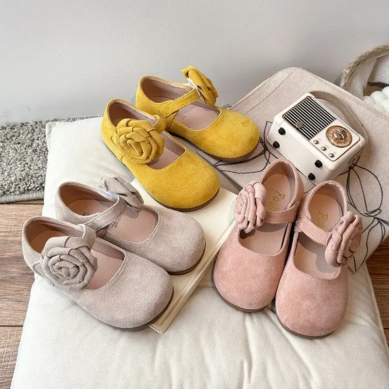 Girls Leather Shoes with Big Flowers 2025 Spring Autumn Kids Flat Shoes Round Toes Girls Mary Janes Dance Shoes Candy Color