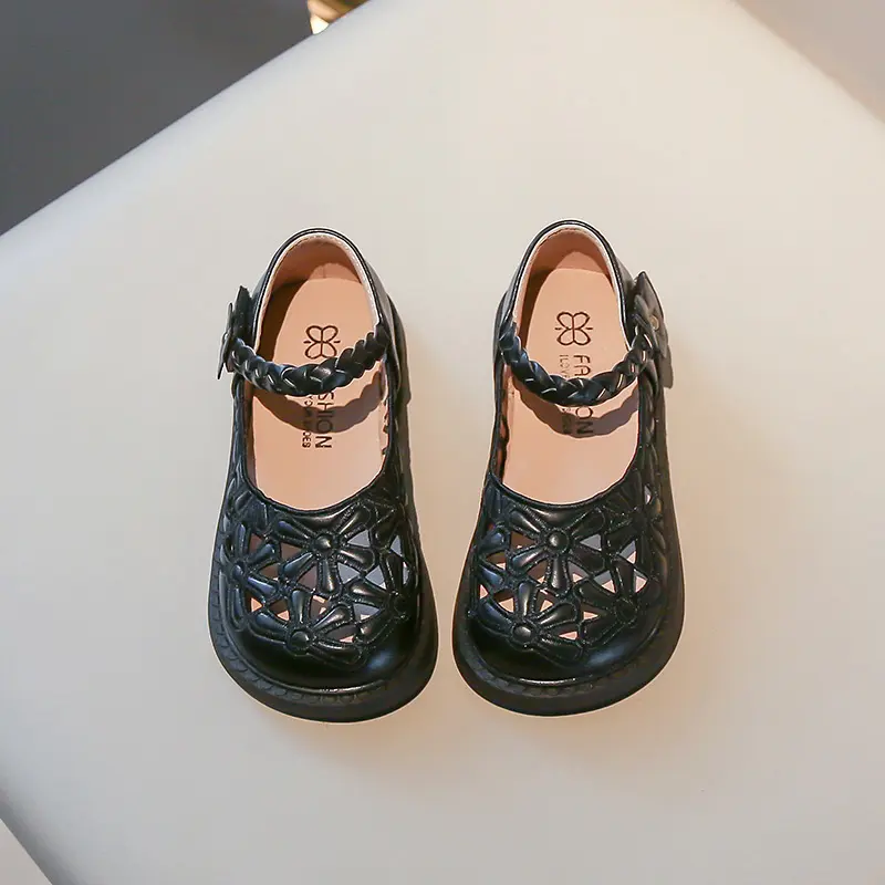2025 New Girls Princess Leather Shoes Summer Hollow-out Kids Flat Shoes Fashion Solid Color Sweet Children's Dance Dress Shoes