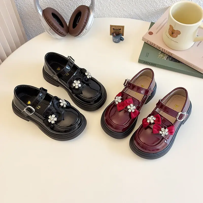 Girls Flats MaryJanes Round Toes Sweet Bows Kids Princess Shoes Black Glossy 2025 Summer New Children Leather Shoes Soft Sole