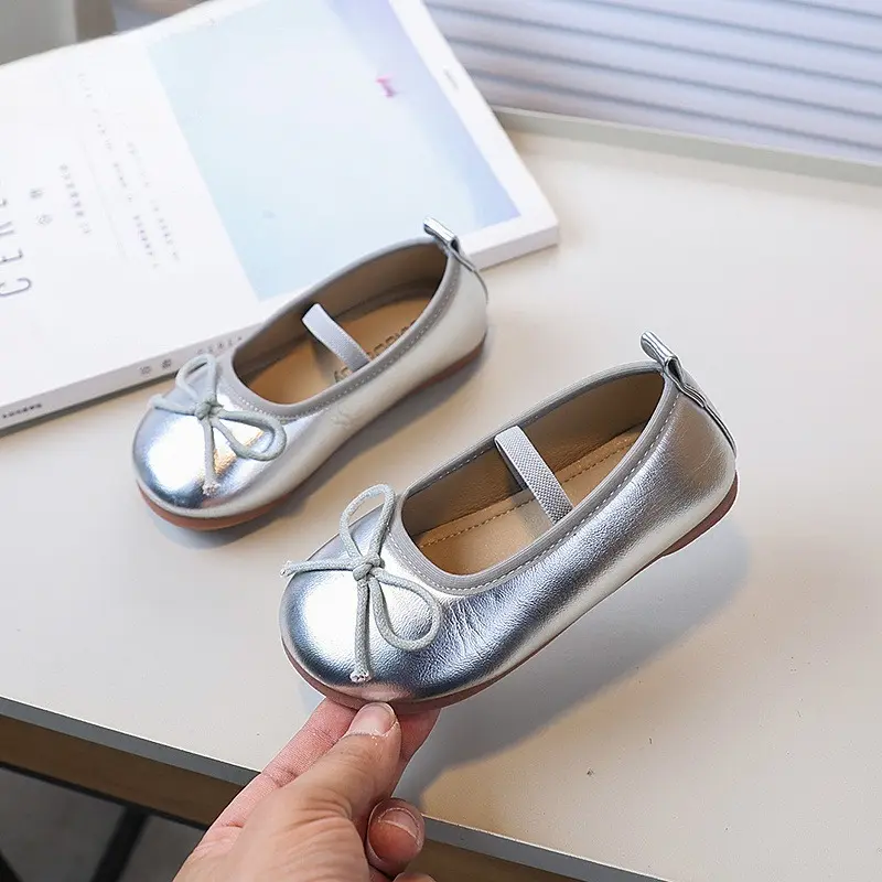 2025 Trend New Little Girl Leather Shoes Red Ballet Versatile Children's Flats Round-toe Bowknot Kids Princess Loafers Non-slip