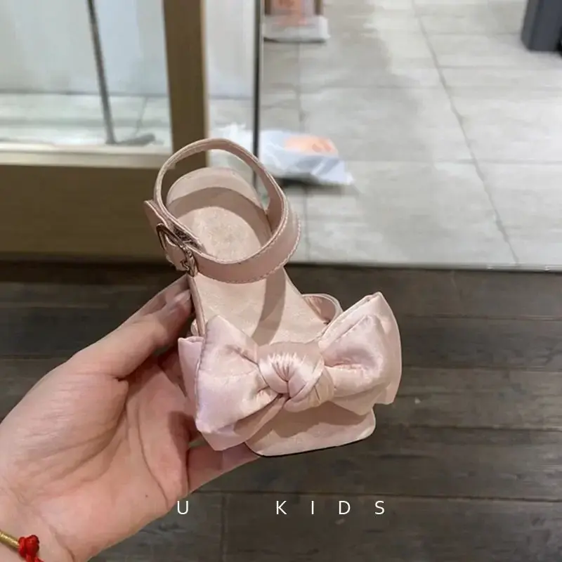 Girls Dance Shoes Fashion Chic Ins Trendy Kids Sandals with Big Bows 2025 Summer New Children Princess Shoes Wedding Party Cute