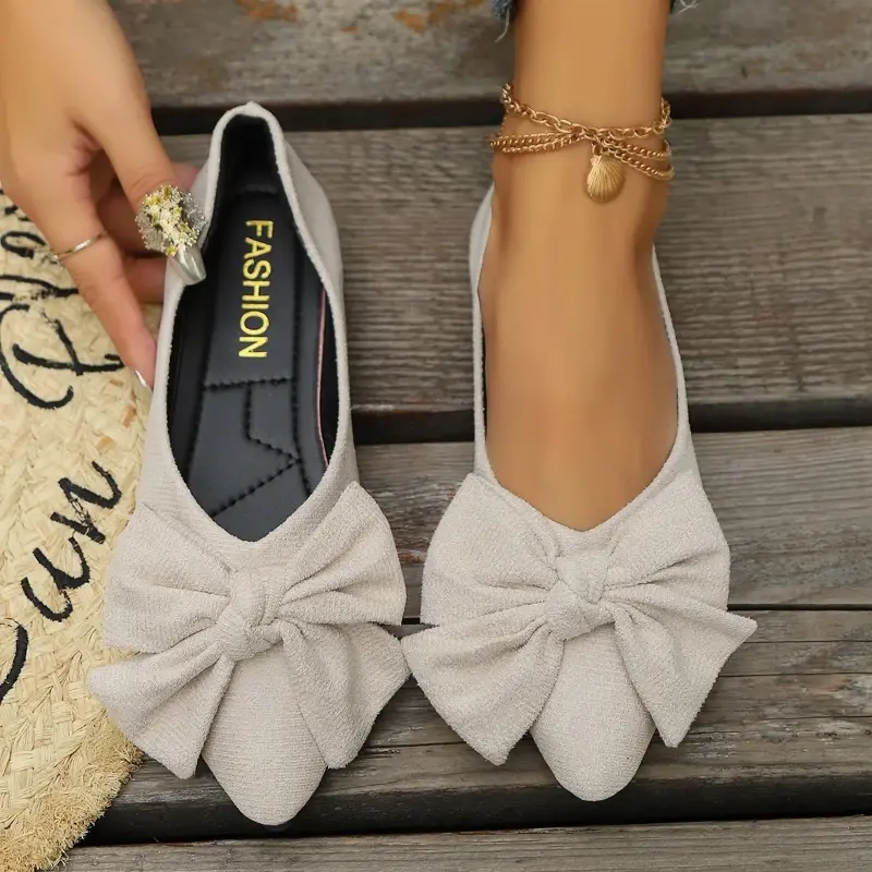 Classic Women Fashion Loafers Female Sweet Bowknot Versatile Pointed-toe Women Ballet Flats Shallow Non-slip Ladies Causal Shoes