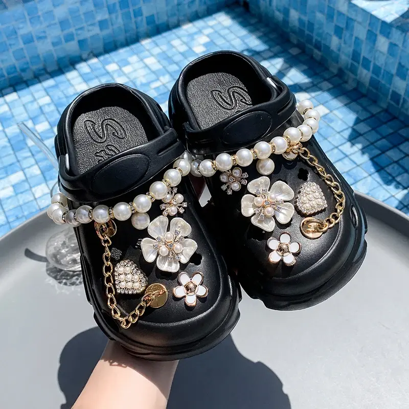 2025 Children Casual Slippers for Girls Summer New Fashion Korean Style Soft Bottom Anti-slippery Versatile Chic Beach Shoes