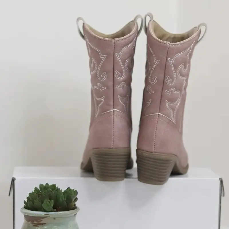 Children Mid Length Boots Soft Sole Fashion Kids Leather Performance Boots Elegant Girls Chelsea Boots Autumn Winter New