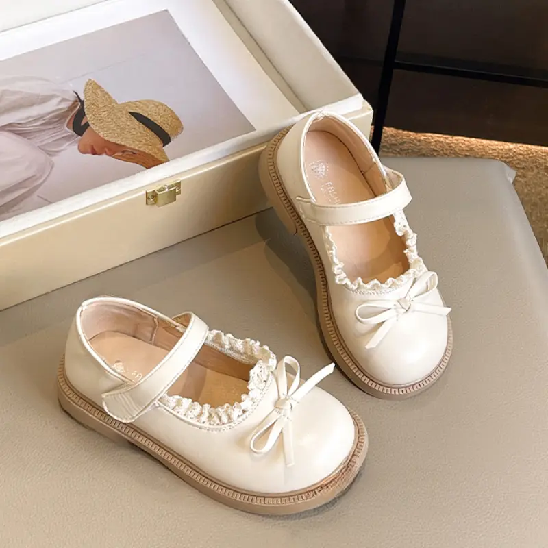 2025 Trend Girls Leather Shoes Lolita Children Princess Causal Shoes Fashion Lace Ruffled Edge Kids Mary Jane Shoes Versatile