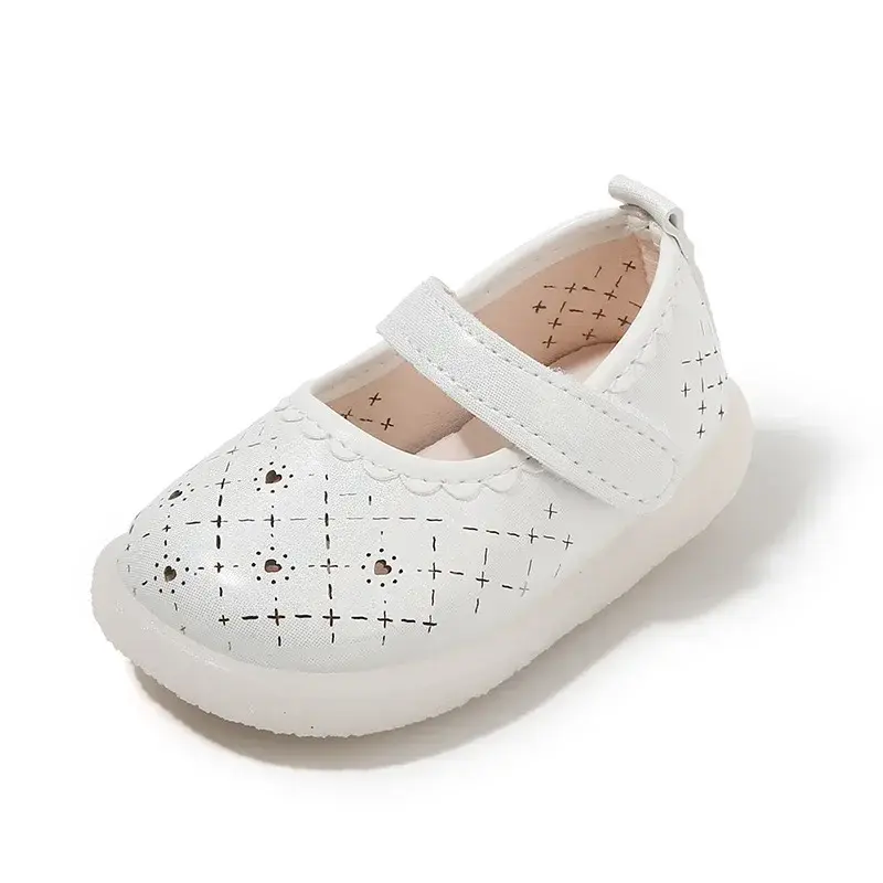 Girls Princess Shoes Sweet Trendy 2025 Spring Autumn Kids Walking Shoes Round Toes Hollowed-out Love Heart Baby Flats Non-slip