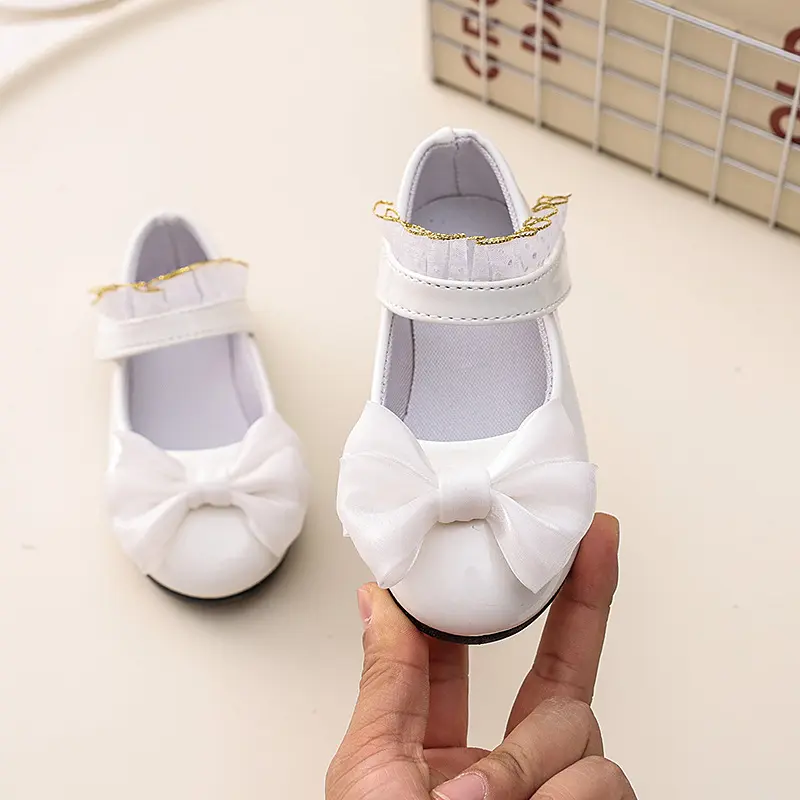 Girls Leather Shoes Fashion Chic New Kids Spring and Autumn Princess Shoes with Bowknot Anti Slip Wedding Party Children's Flats