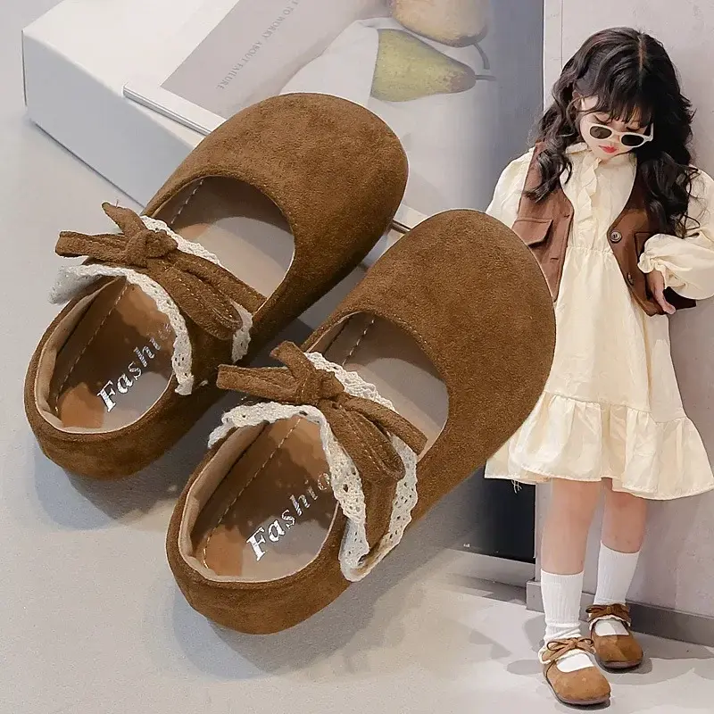 Kids Flat Shoes Round Toes Soft Sole 2025 New Fashion Girls Moccasins Sweet Lace Bow Children Leather Shoes Pu Comfort Ins Trend