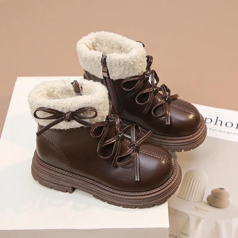 Girls Princess Boots Suede for Winter Kids Short Boots Simple Bows 2025 Brand New Children Leather Boots Round Toes Side Zipper