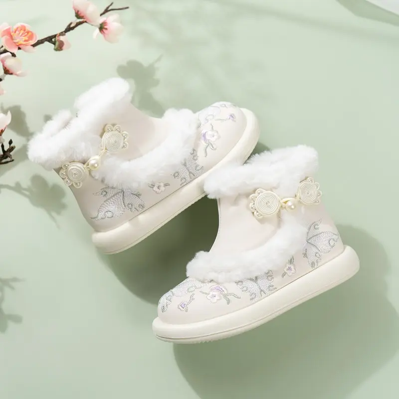 Girl Snow Boots Sweet National Style Winter Boots for Children Elegant Embroidered Kids Fashion Cotton Boots Warm Furry Hairy