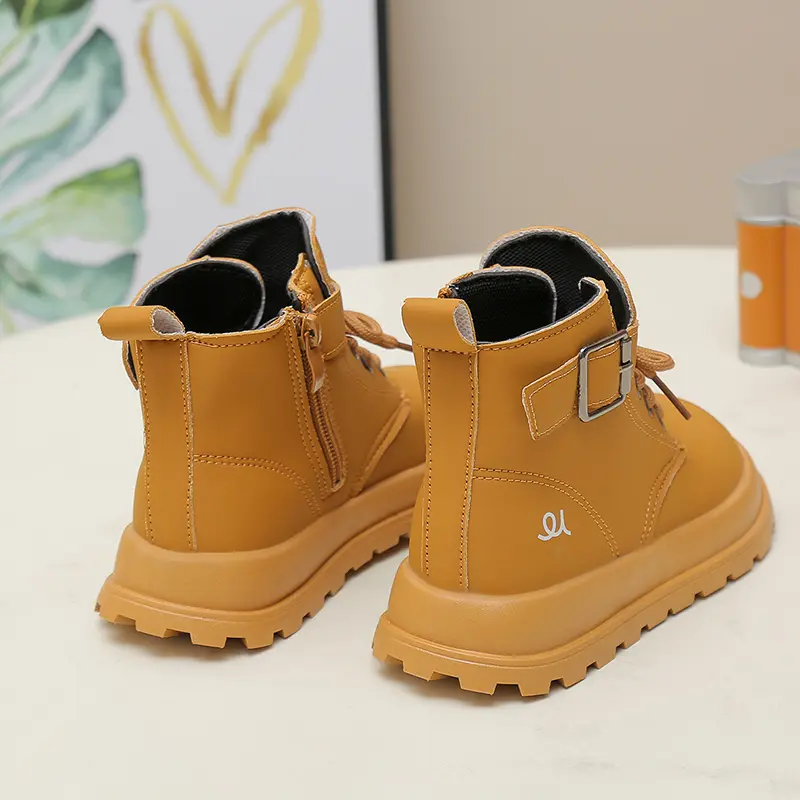 2025 Children Casual Boots for Girls Boys Autumn New Fashion Korean Style Soft Bottom Versatile Non-slip Catwalk Leather Shoes