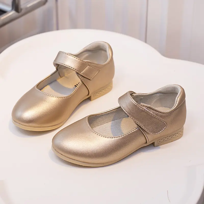 2025 New Fashion Girls PU Princess Leather Shoes Versatile Casual Soft-Sole Breathable Kids Beach Shoes for Girls Wholesale Soft
