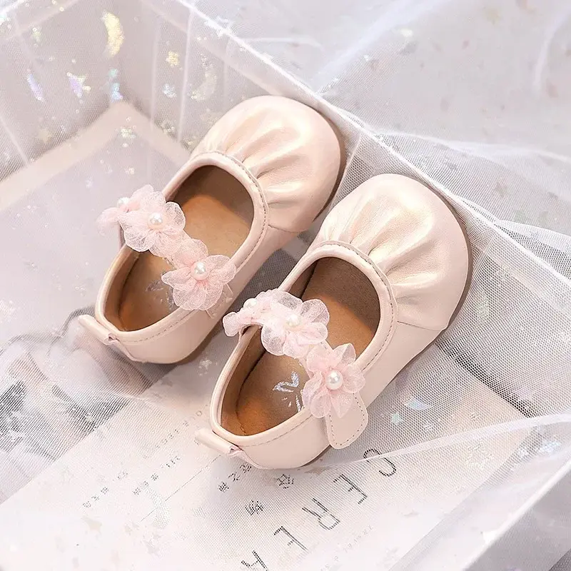 Baby Leather Shoes Pleated Girls Walking Shoes Lace Flowers Sweet 2025 New Fashion Toddler Princess Shoes Soild Color Versatile