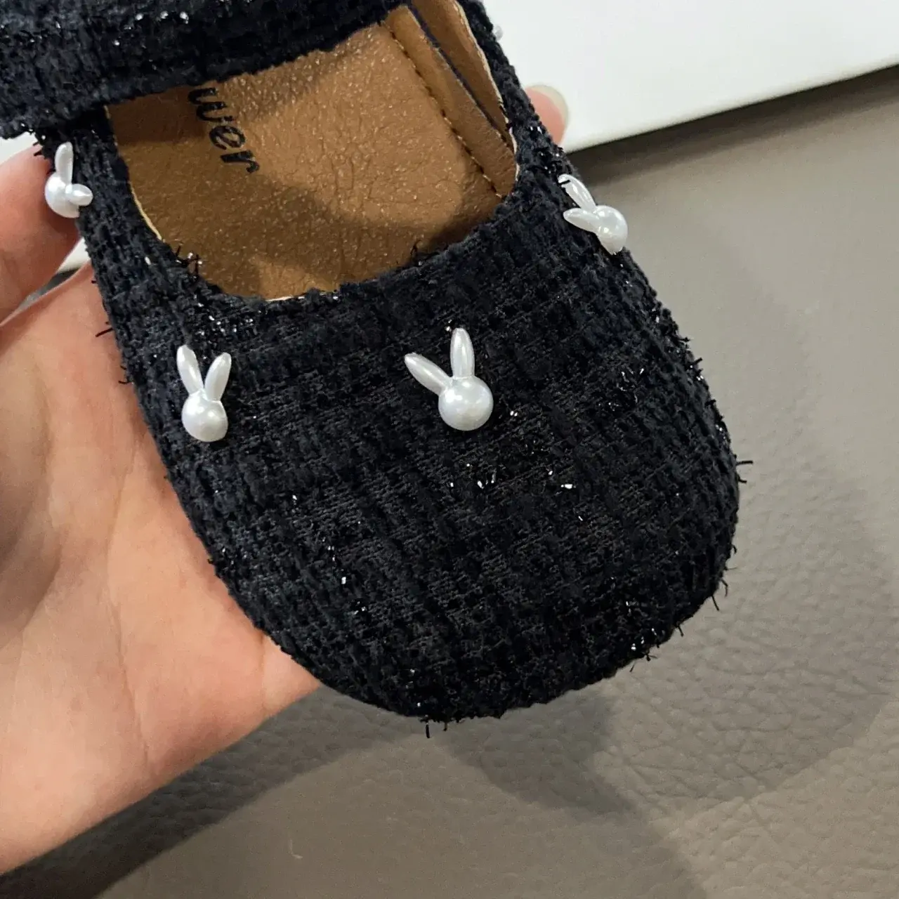 Girls Flat Shoes with Cute Rabbit Kids Princess Shoes Elegant Round Toes 2025 New Fashion Children Dance Shoes Soft Bottom Sweet