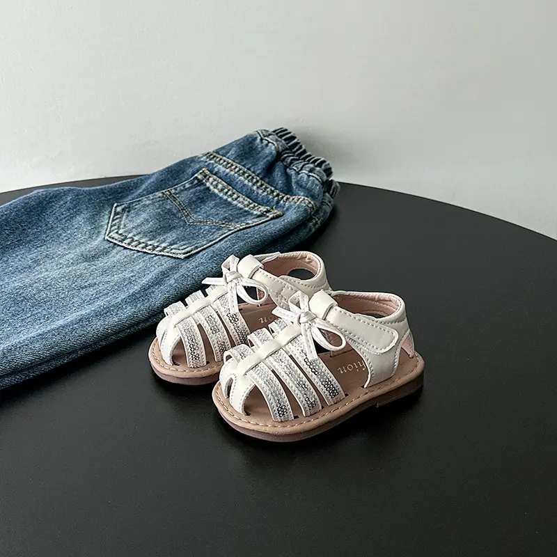 2025 Children Princess Sandals for Girls Summer New Fashion Korean Style Soft Bottom Anti-slippery Versatile Roman Beach Shoes