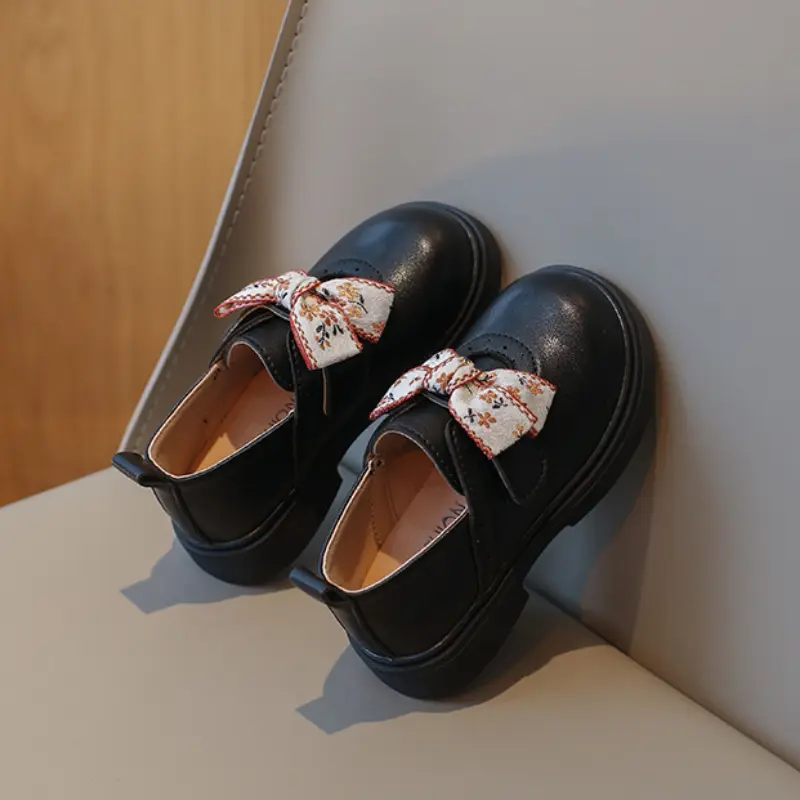 Girl School Shoes Embroider Bowknot Fashion Children Princess Shoes  Spring Autumn Versatile Kids Leather Shoe Causal Mary Janes