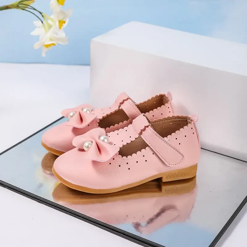 New Girls Ballet Shoes Spring Autumn Princess Kids Pearl T-strap Flats Fashion Wedding Party Children's Bowknot Leather Shoes