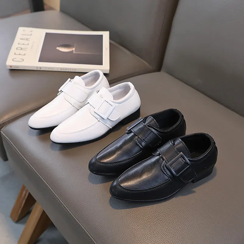 Boys Leather Shoes Black Soft Soles New Kids Fashion British Pointed Toe Buckle Classic 2023 Spring and Autumn Performance Shoes