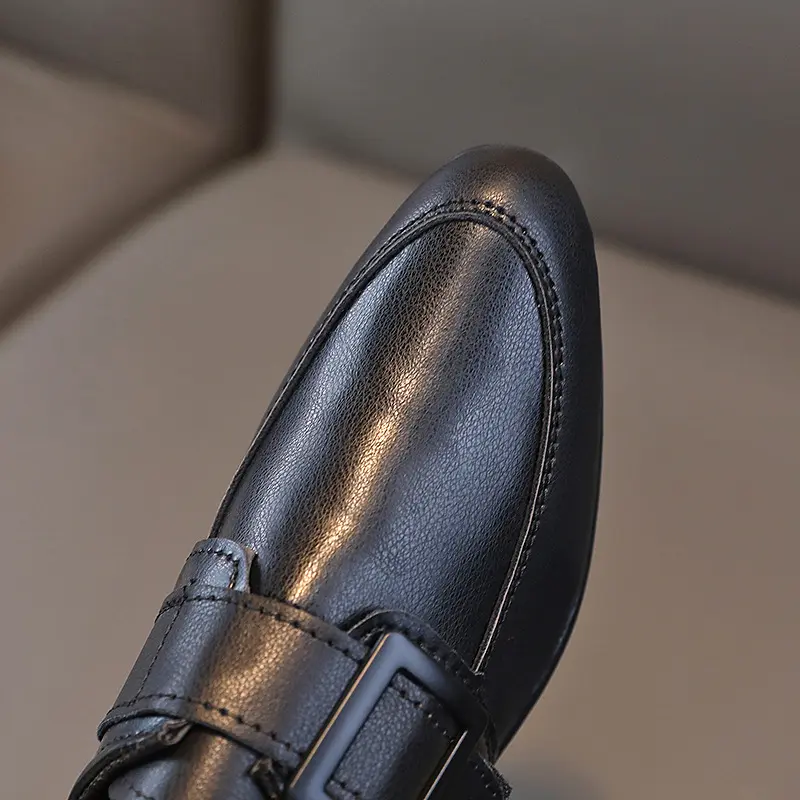 Boys Leather Shoes Black Soft Soles New Kids Fashion British Pointed Toe Buckle Classic 2023 Spring and Autumn Performance Shoes