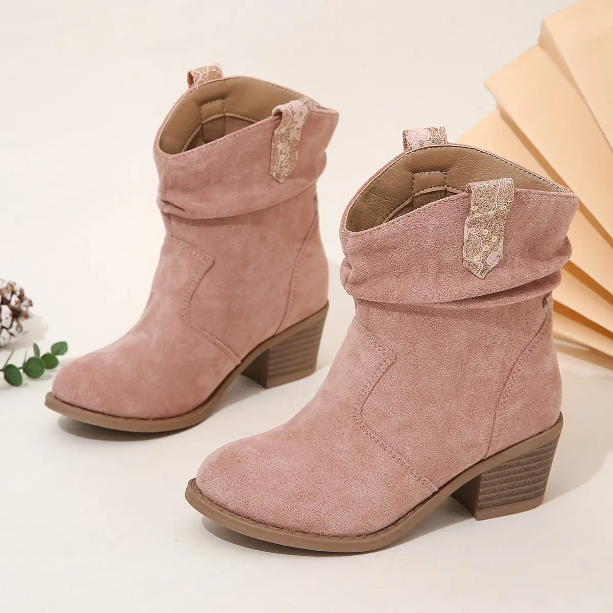 2023 New Pointed-toe Mid Top Coarse Heel Short Boots Kids Fashion Western Denim Retro Fabric Face Boots for Boys Pink Spring PU