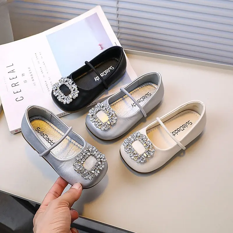 Spring Autumn Girl Leather Shoes Ballet Loafers Versatile Classic Children Princess Shoes Fashion Rhinestone Kids Luxury Shoes