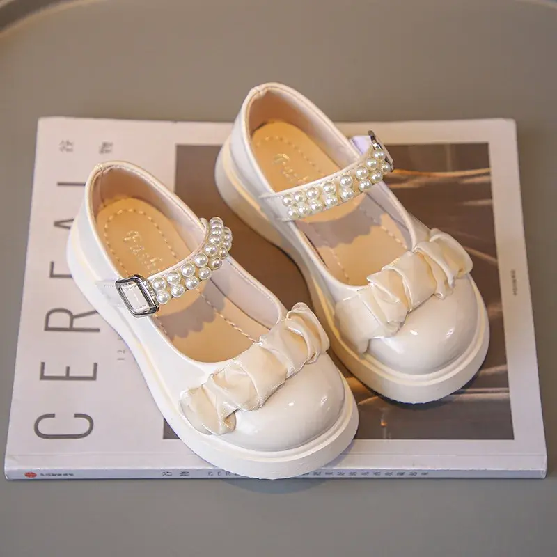 Girls Shoes Versatile Glossy Black Elegant Pearl Pleated Children Leather Shoes Spring New Kids Fashion Mary Jane for Party Soft