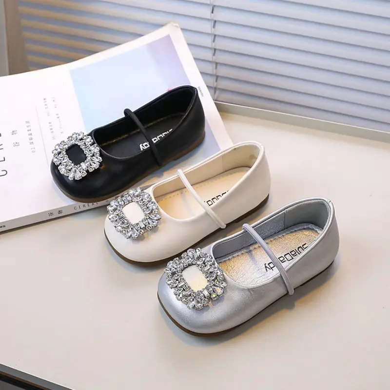 Spring Autumn Girl Leather Shoes Ballet Loafers Versatile Classic Children Princess Shoes Fashion Rhinestone Kids Luxury Shoes