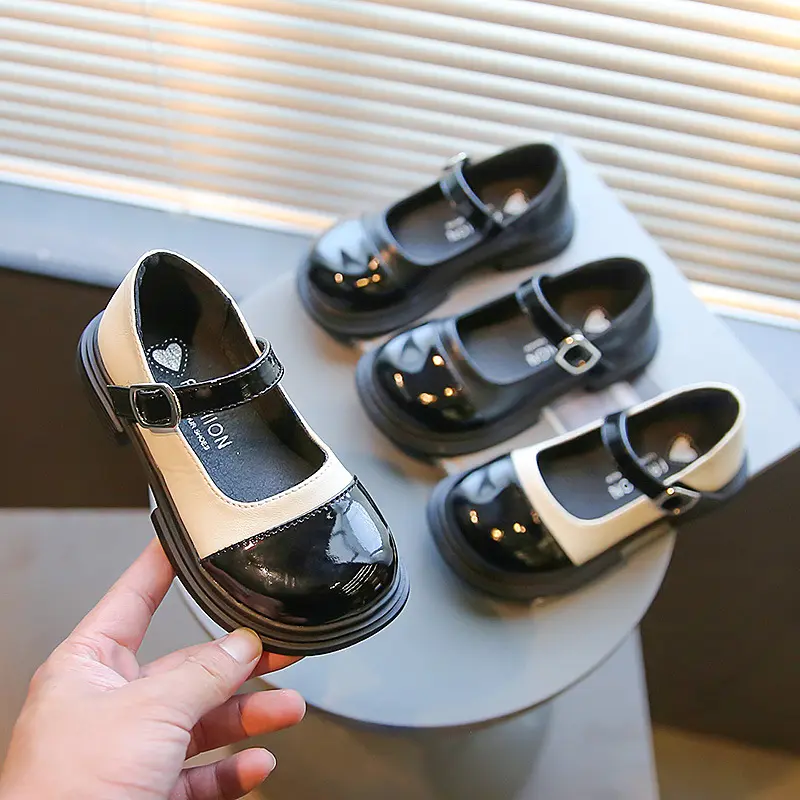 Girls Leather Shoes Little Toddlers Kids Fashion Party Wedding Shoes School Fashion Black Flats Mary Janes Child Princess Shoes